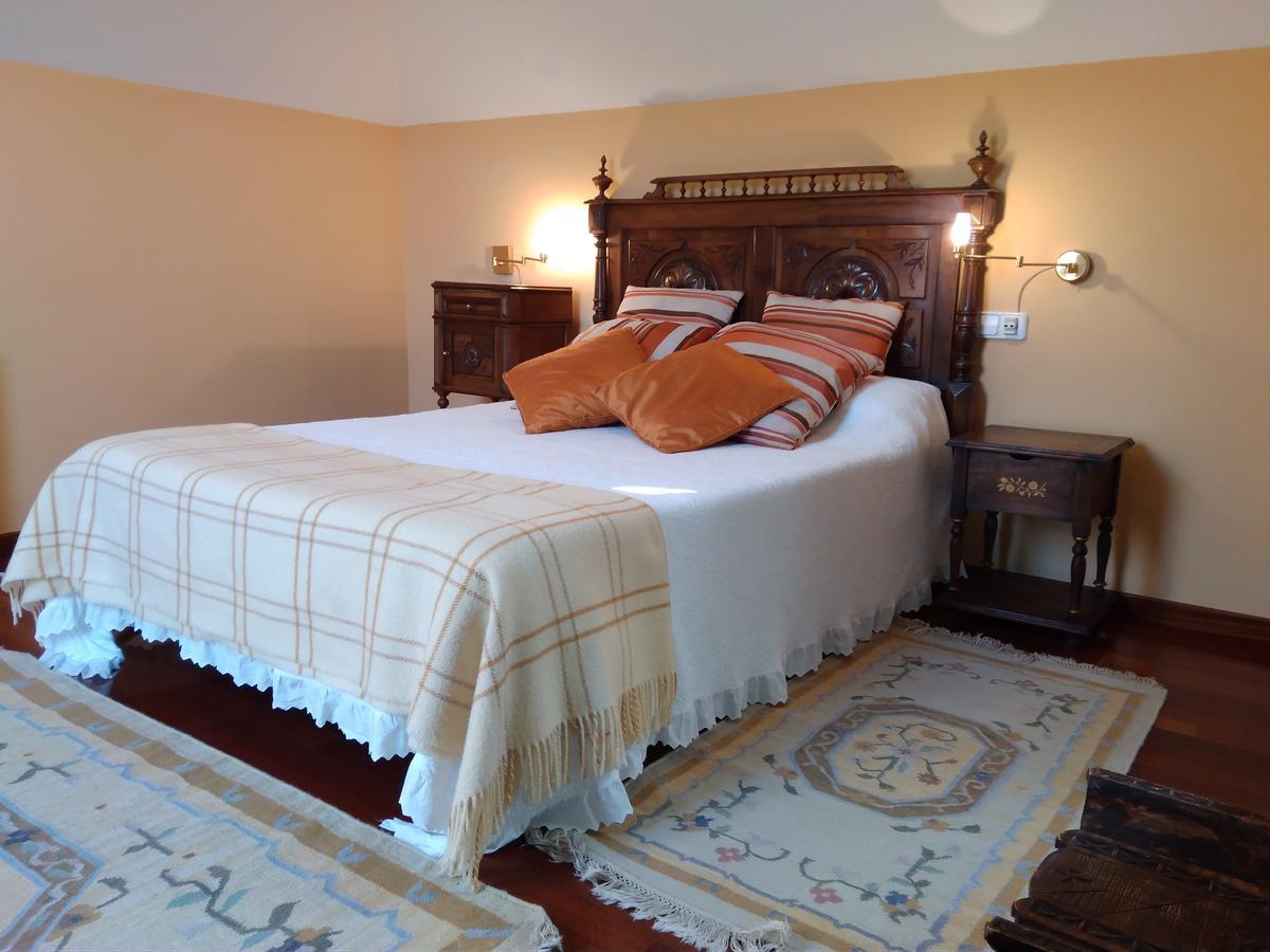 فندق Casa De Labranza A Rega كومبارو الغرفة الصورة